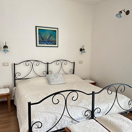 B&B Tre - Rooms & Relax Ористано Экстерьер фото