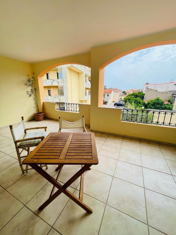 B&B Tre - Rooms & Relax Ористано Экстерьер фото